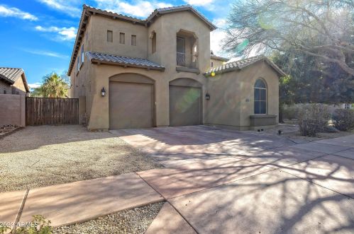 36013 29th Dr, Phoenix, AZ 85086-2261