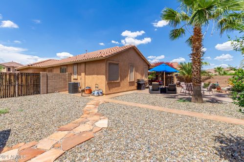 15423 Statler Cir, Sun City AZ  85374-1462 exterior