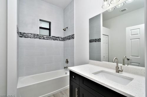 422 Progress Ave, Lehigh Acres FL 33974-0459 exterior