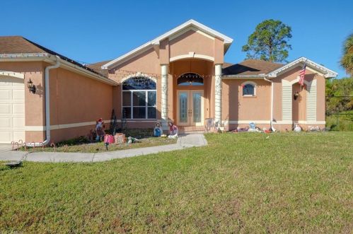 613 Clayton Ave, Lehigh Acres, FL 33972-7604