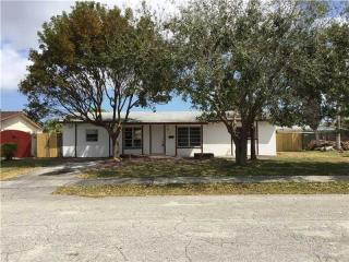 15901 102nd Ct, Miami, FL 33157-1525