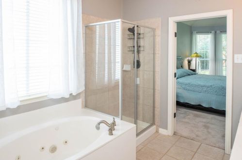 4500 Sandra Lynn Dr, Lewisville TX  75022-1004 exterior