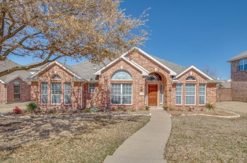 1112 Resaca Dr, Frisco, TX 75033-8257