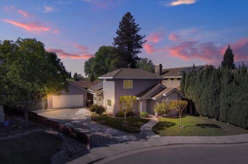 308 Village Cir, Winters, CA 95694-2302