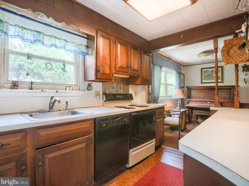 120 Zieglerville Rd, Collegeville PA  19473-2214 exterior