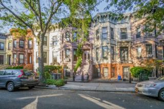 495 13th St, Brooklyn, NY 11215-5206