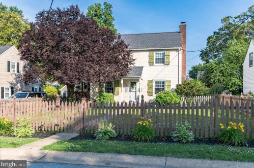 1204 Talley Rd, Wilmington, DE 19809-2303