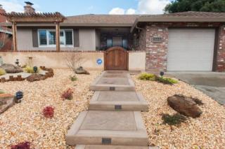 4051 Fotos Ct, Sacramento, CA 95820-3333