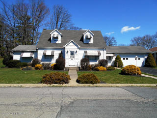 507 Mckinley Ave, Bangor, PA 18013-1239