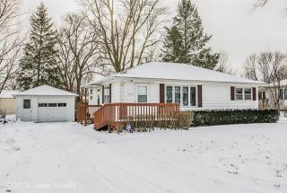1020 Maple Ave, Norwalk, IA 50211-1638