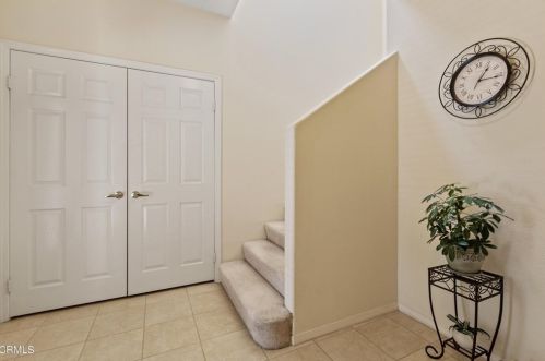 238 March St, Santa Paula, CA 93060-2561