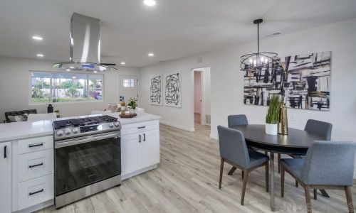 1839 Yettford Rd, Vista CA  92083-7728 exterior