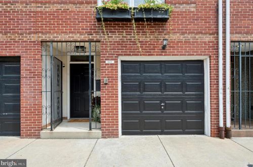 617 Christian St, Philadelphia PA  19147-2901 exterior