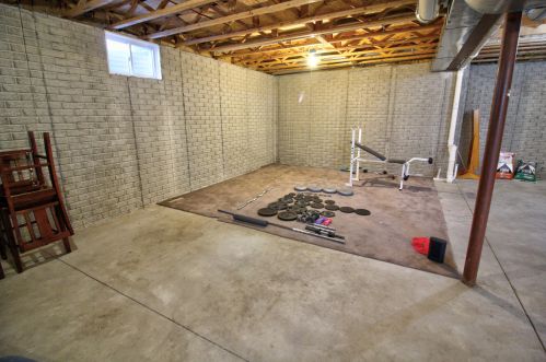 710 Willow Bend Dr, Waterford WI  53185-4281 exterior