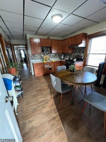 398 Sussex St, Paterson NJ  07503-1913 exterior