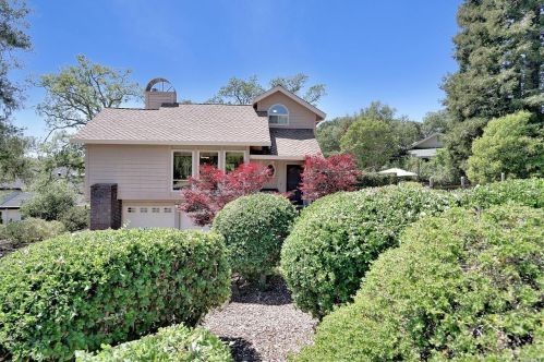 4709 Golf View Ct, Santa Rosa, CA 95405-8740
