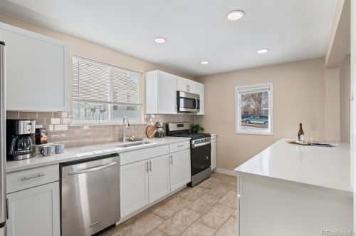 260 King St, Denver CO  80219-1926 exterior