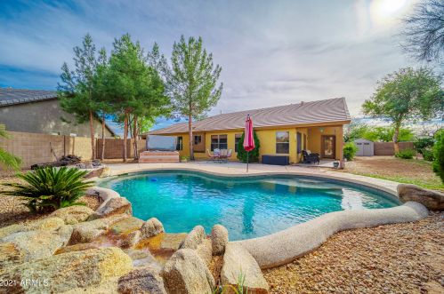 9616 Olla Ave, Mesa, AZ 85212-1495