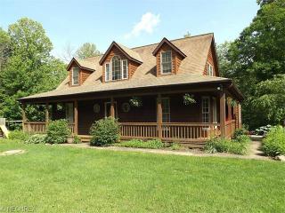 1185 Mayers Ct, Geneva On The Lake, OH 44041-7688