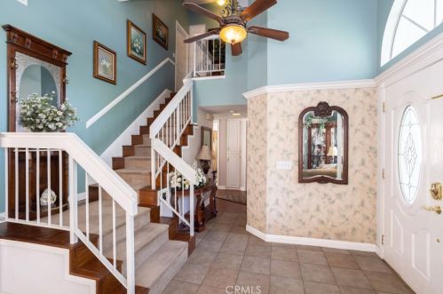 22518 Oxford Ln, Santa Clarita, CA 91350-3019