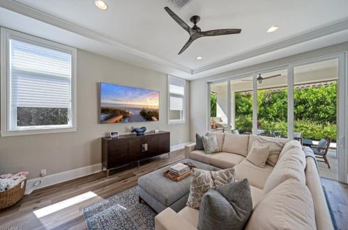 2139 Torino Way, Naples FL  34105-3033 exterior