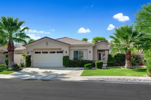 19 Orleans Rd, Rancho Mirage CA  92270-2714 exterior