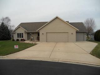228 Crestview Cir, Kaukauna, WI 54180-1078