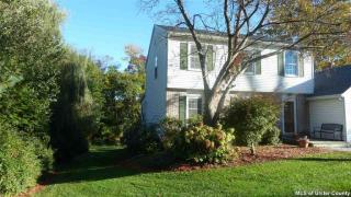 5 Virginia Dr, Kingston, NY 12401-6119