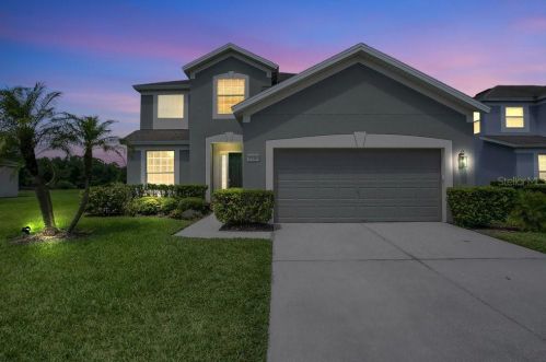1546 Malon Bay Dr, Orlando, FL 32828-6801