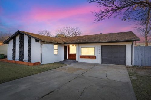 7920 Limerick Ln, Fort Worth, TX 76180-5730