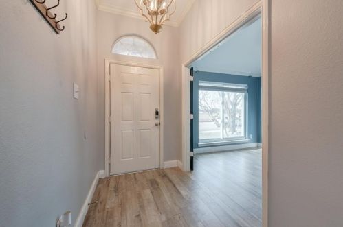 5600 Worley Dr, Frisco TX  75056-3850 exterior