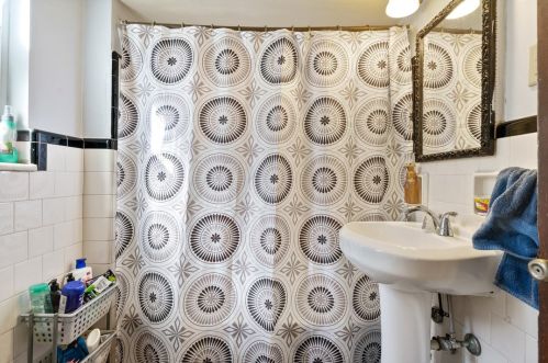 2914 Brentwood Ave, Pittsburgh PA  15227-2528 exterior