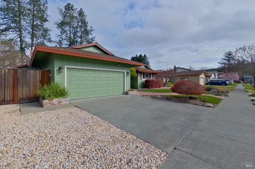 4352 Brookshire Cir, Santa Rosa, CA 95405-7848