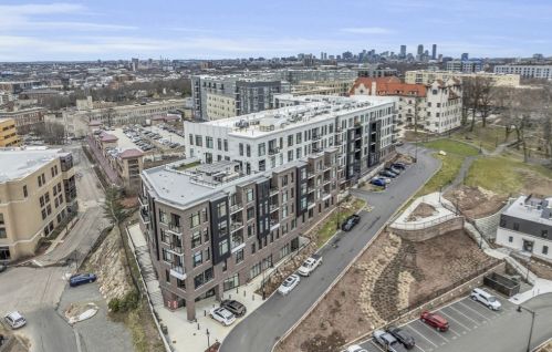 191 Washington St, Boston MA 02135-3909 exterior