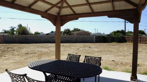 7442 Mcneil Way, Buena Park CA  90620-1746 exterior