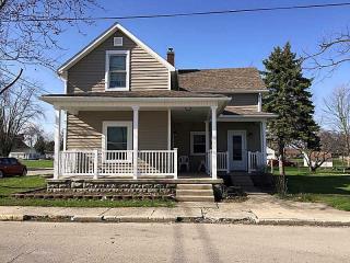 208 Walnut St, Botkins, OH 45306-8054