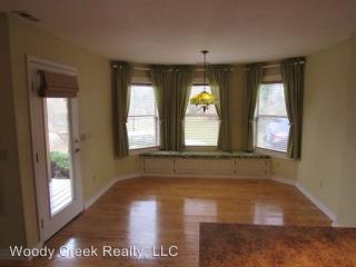 107 Cascade Ln, Oak Ridge TN  37830-7805 exterior