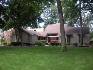 29915 Saint Andrews Rd, Perrysburg, OH 43551-3525