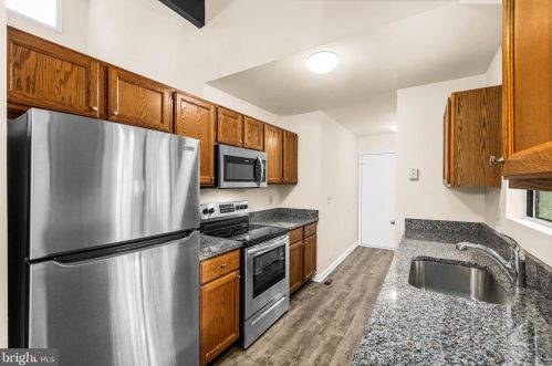 118 Parliament St, Locust Grove, VA 22508-5107