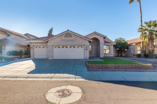 4009 Blackhawk Dr, Glendale, AZ 85308-4755