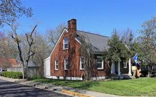 201 Sherman Ave, Lexington, KY 40502-1555