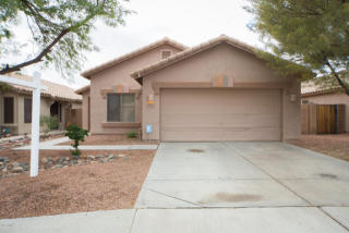 15841 Carmen Dr, Sun City, AZ 85374-7817