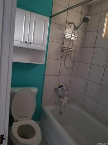 7233 Painter Ave, Whittier CA 90602-3556 exterior