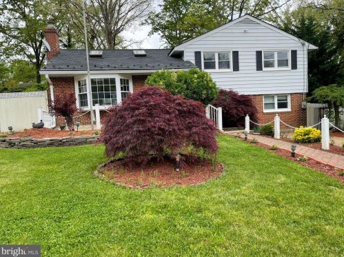 5961 Atteentee Rd, Springfield, VA 22150-3910