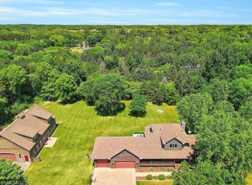 9080 122nd St, Lino Lakes, MN 55038-9420