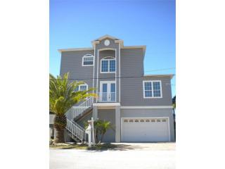 13737 Victor Ave, Port Richey, FL 34667-2500
