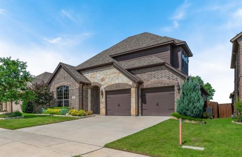 8352 Blue Periwinkle Ln, Fort Worth, TX 76123-5044