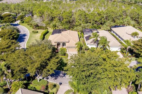 22029 Sycamore Grv, Bonita Springs, FL 34135-8146