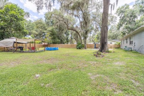 2250 Cr 452, Lake Panasoffkee FL  33538-5449 exterior