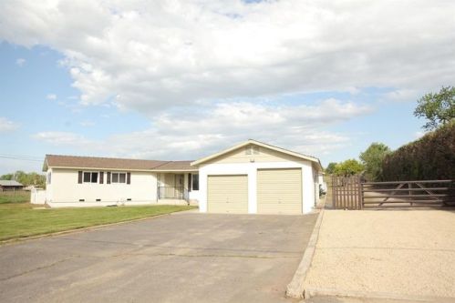 7084 Eleanor Rd, Valley Home CA  95361-9373 exterior